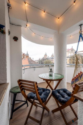 Cool Opera Apartments